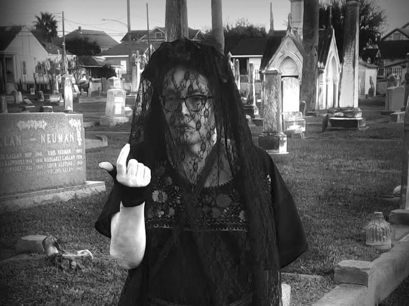 Lady in Black Lady in Black