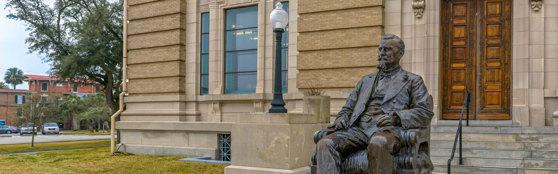 Statue of Henry Rosenberg 