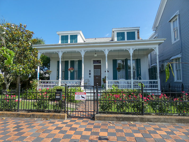 Menard-Ganter House Historical Marker