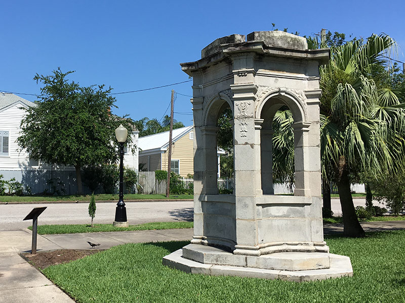 Rosenberg Fountain at Ball and 15th Street