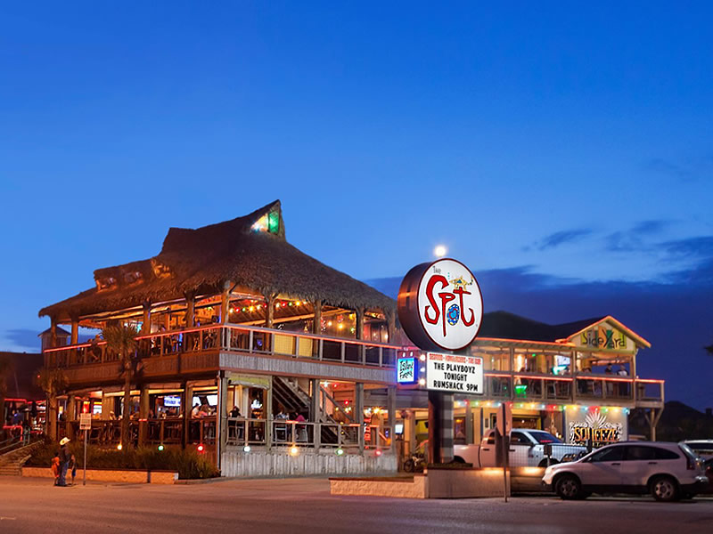 TV stars open Galveston ice cream shop; seafood restaurant to