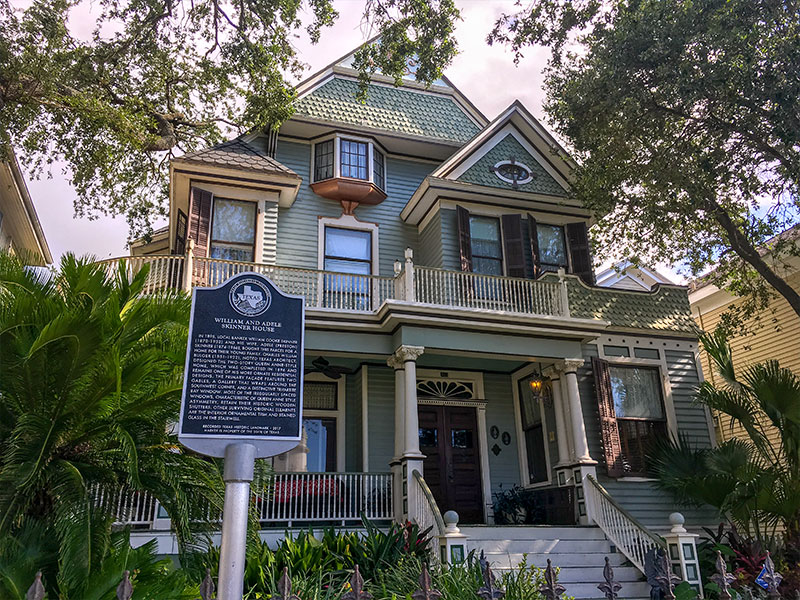 William and Adele Skinner House Historical Marker