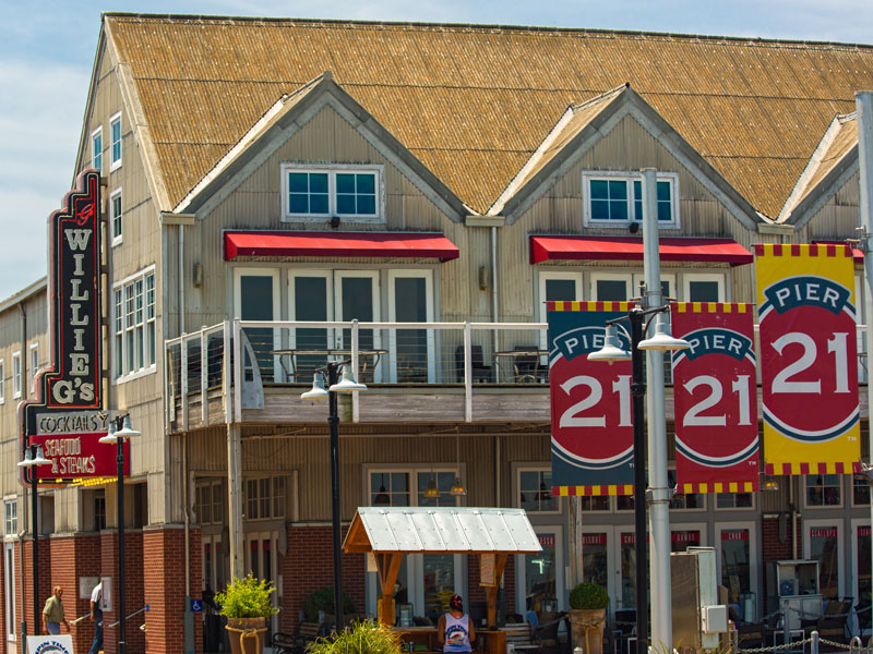 Exterior View of Willie G's Seafood & Steaks