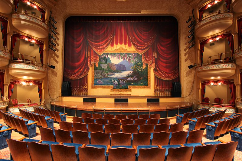the grand 1894 opera house