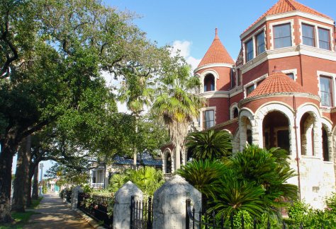 Exterior View of 1895 Moody Mansion