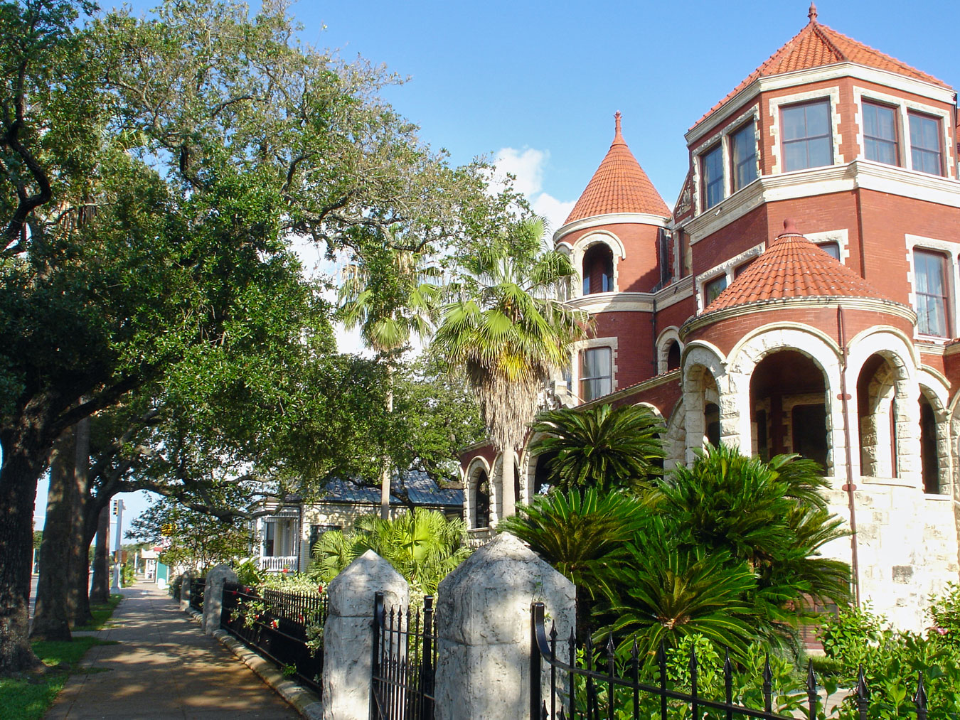 Exterior View of 1895 Moody Mansion