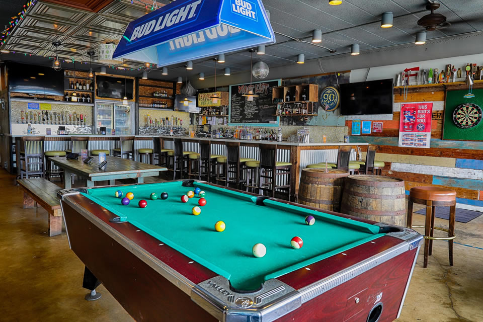 Beerfoot Pool Table