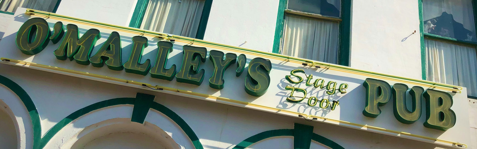 Exterior of O'Malley's Stage Door Pub, Galveston TX