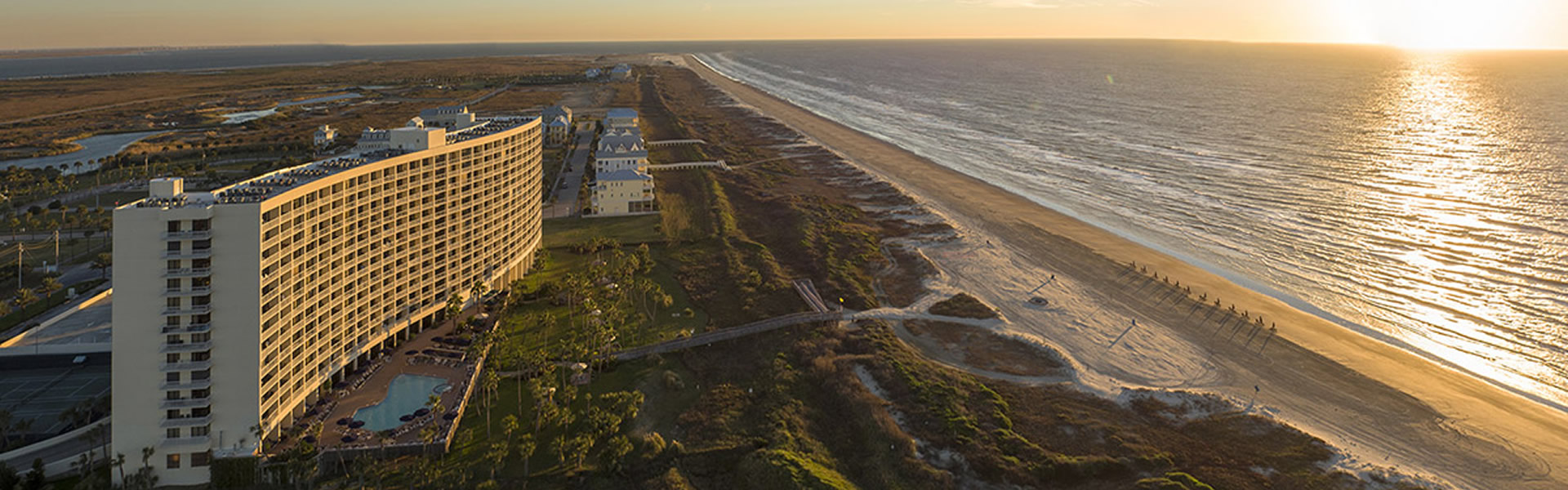 Galvestonian Condominiums