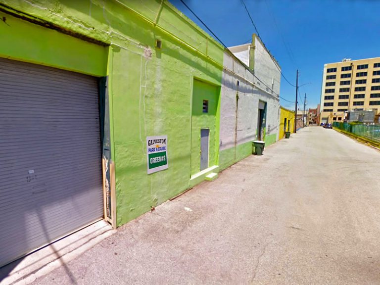 discount cruise parking galveston
