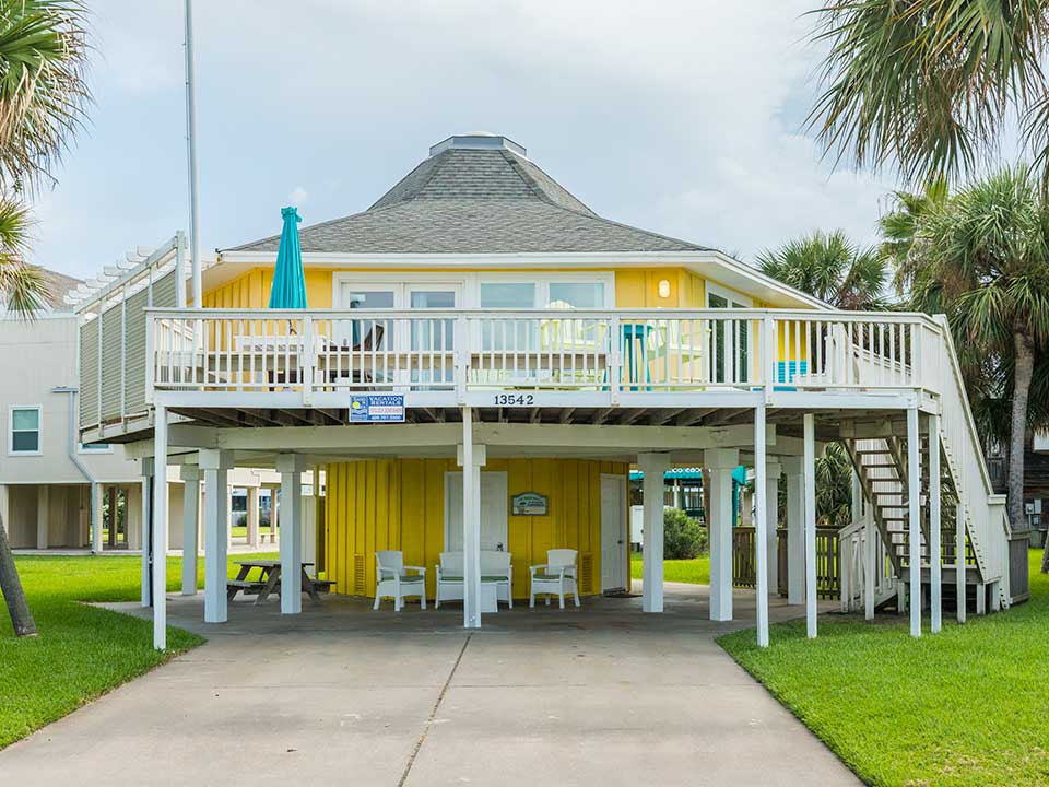 5 O’clock Somewhere Vacation Rental 5 O'clock Somewhere Vacation Rental