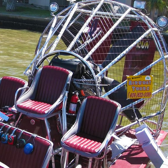 Capt. Hal Newsom's Airboat Tours