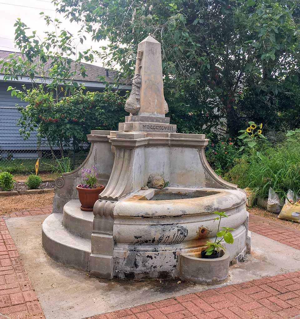 Henry Rosenberg Fountain on N and half Between 20th and 21st