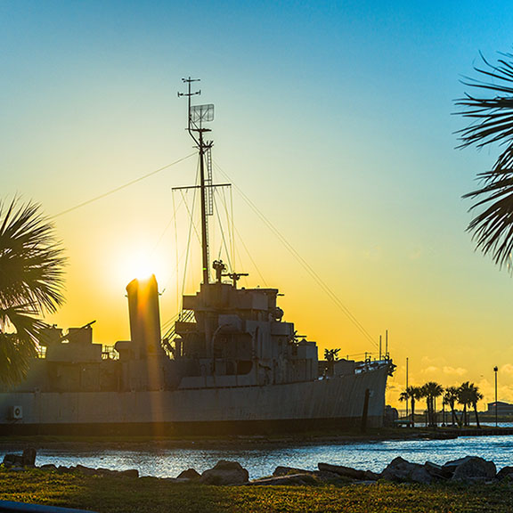 SS Stewart on Pelican Island Queen's Bar-B-Que, Galveston TX