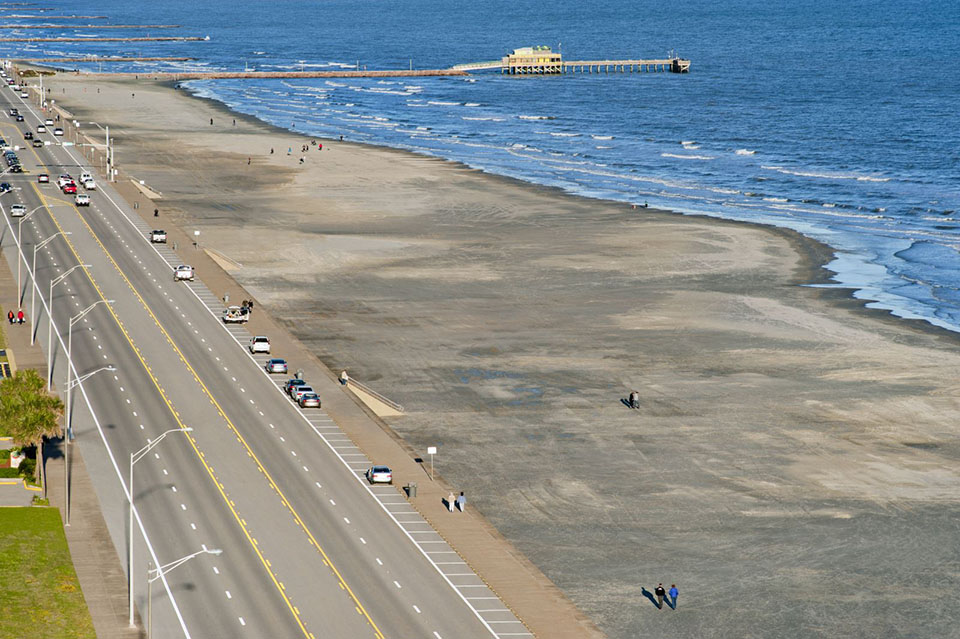 5 Reasons to Visit Galveston Island This Summer