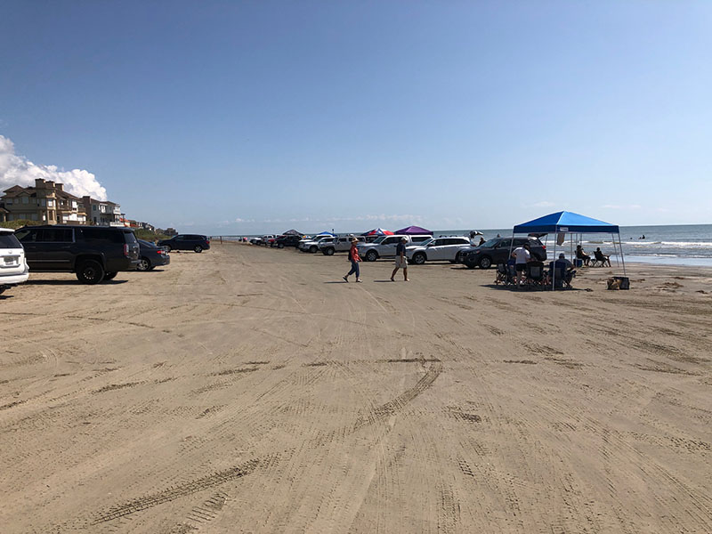 Beach Access Point 16 at 13 Mile Road Parking on Beach