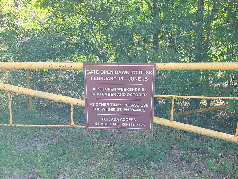 Smith Oaks Bird Sanctuary - Old Mexico Road Entrance