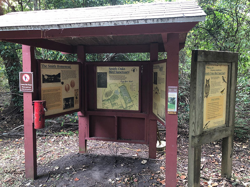 Smith Oaks Bird Sanctuary - Winnie Street Entrance