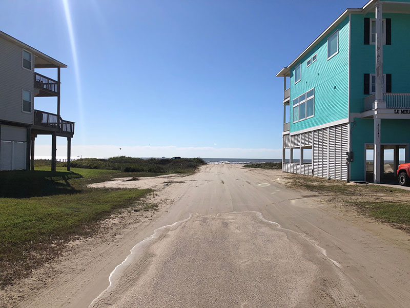 Beach Access Point 33 at Bay Harbor Entrance at 2nd Street