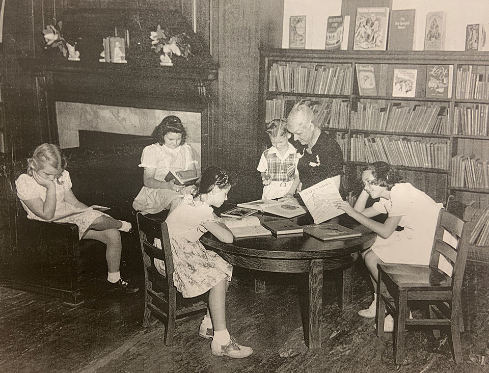 Rosenberg Library's Emma Lee ca 1940