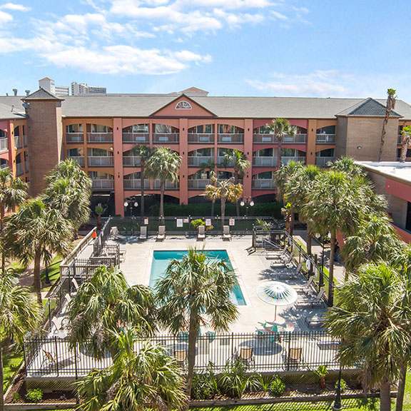 Beachfront Palms Hotel and Pool