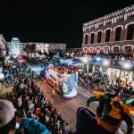 Parade Rolling on Strand
