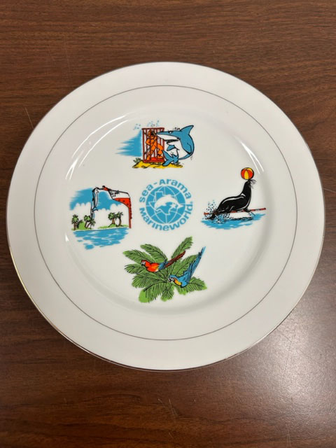 Sea-Arama Plate